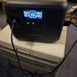 Coleman 12v Cooler/ Warmer