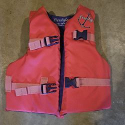 kids life vest - size: Youth 50- 90 lbs