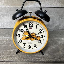 Vintage 1978 Garfield Turn Key Alarm Clock Sunbeam Clock Works Alarm Doesn’t