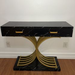 Black And Good Marble Design Entryway Table 