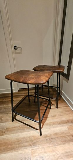 COUNTER BAR STOOLS SET OF 2