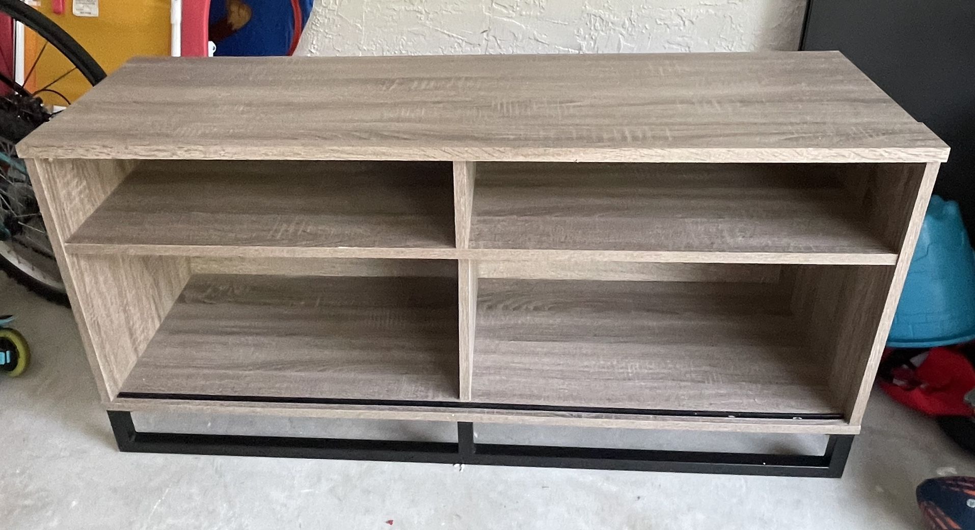 Tv Stand 47”