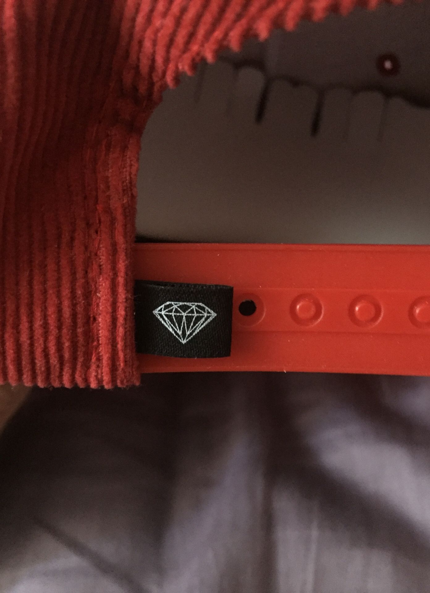$10 Diamond grizzly grip tape snapback hat