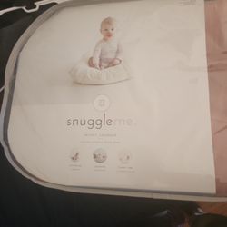 Snuggle Me Pillow 