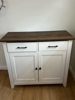 White wooden cabinet