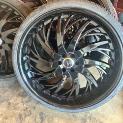 26 Inch Artis Wheel Gloss Black