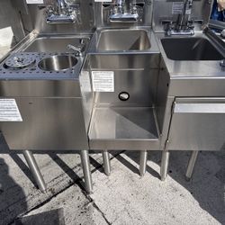 Brand New. 3 Compartment Sink. 