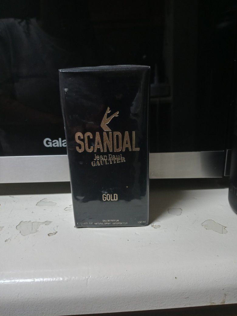 Jean Paul Gaultier Scandal Gold  3.4 Fl  oz 