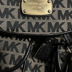 Michael kor 's Back Pack Nice Size !