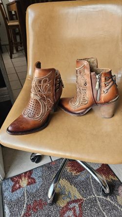 Leather Ancle Boots