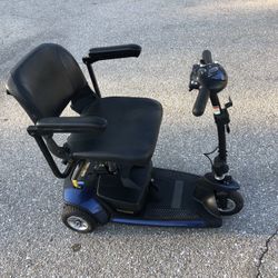 Mobility scooter