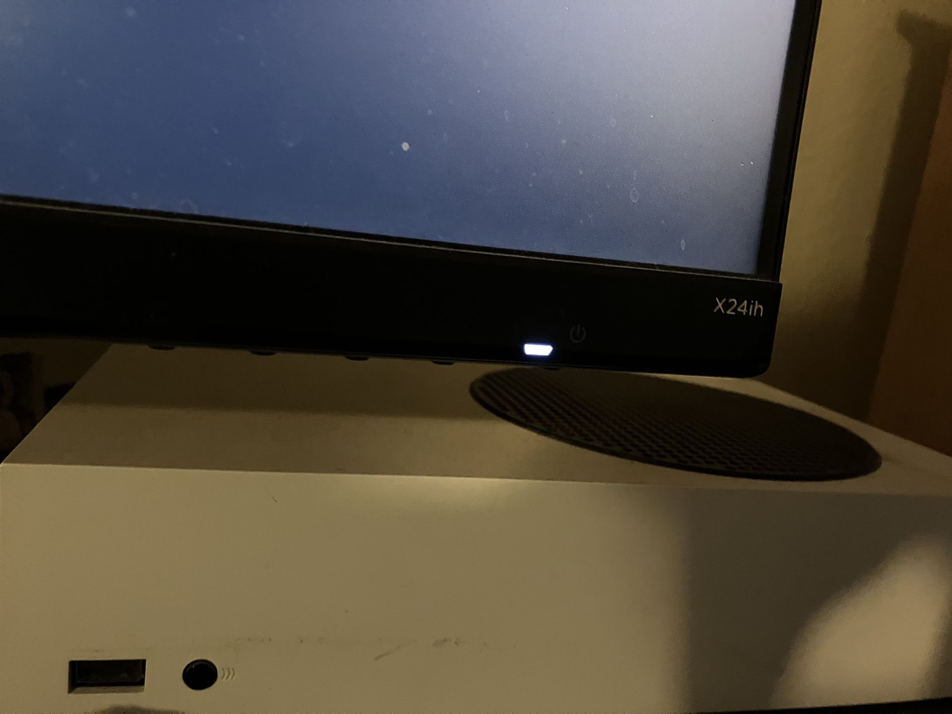 Xbox Series S / With External Hard Drive (1tb Total) Free Laptop Included !