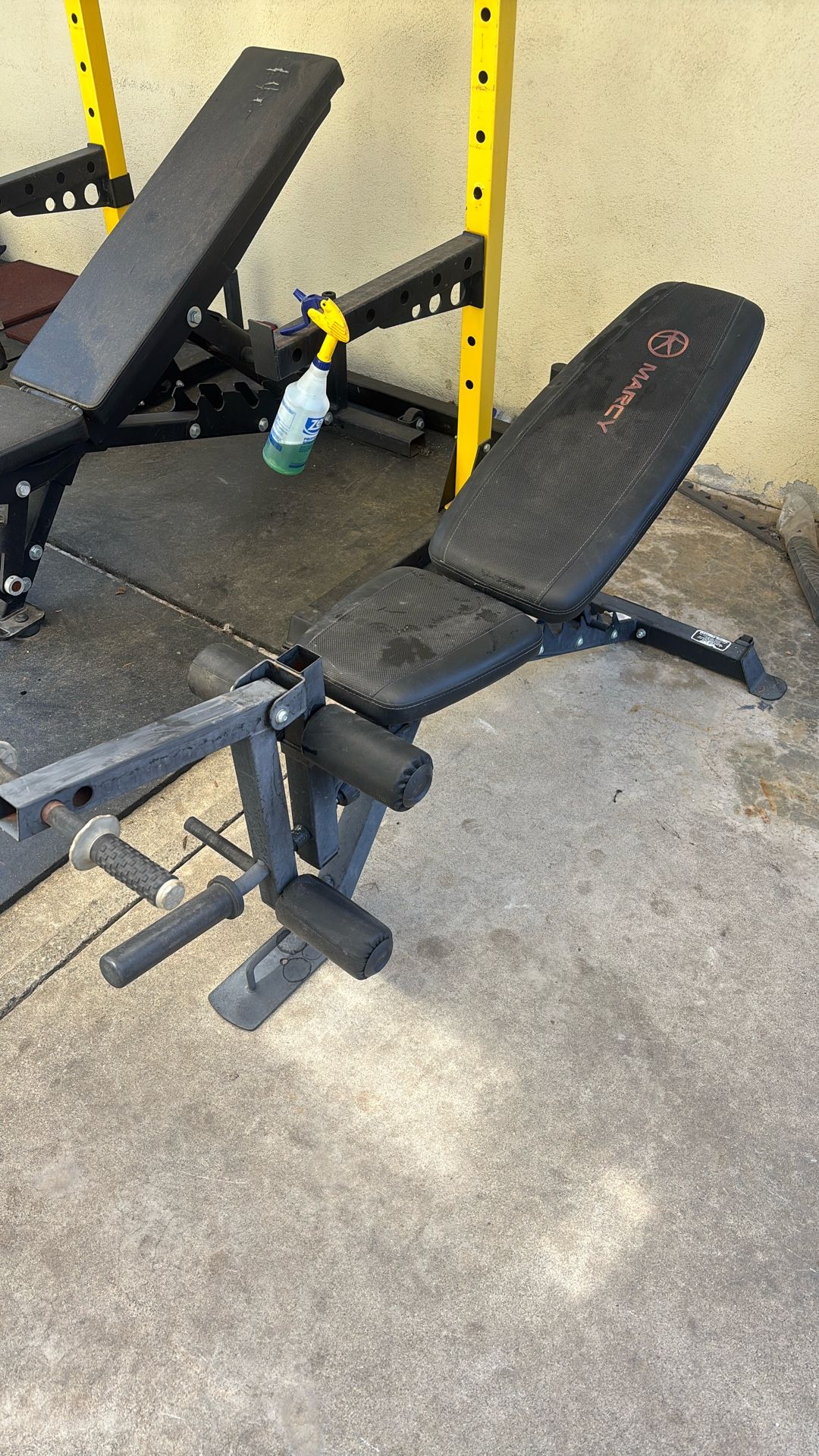 Marcy Deluxe Weight Bench