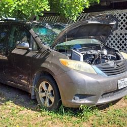 2011 Toyota Sienna