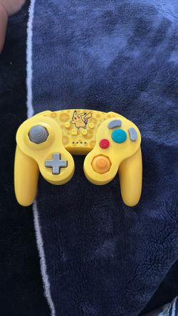 Pikachu Wireless Gamecube Controller 