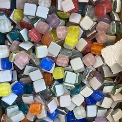 600+ Pcs Mosiac Glass Tiles 20X Box lots