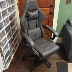 Dowinx Gaming Chair 