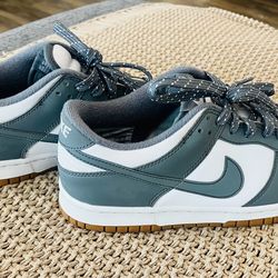 Nike shoes youth size 7