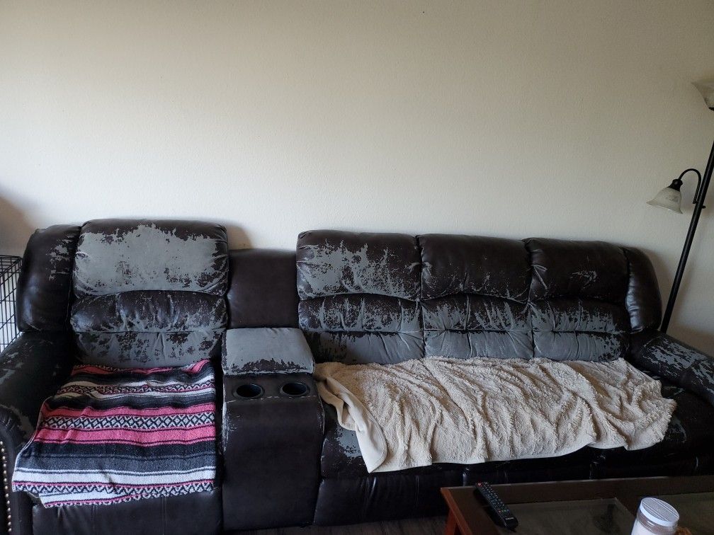Couch For Free, Must Pick Up This Week
