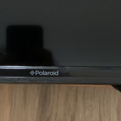 32 inch polaroid