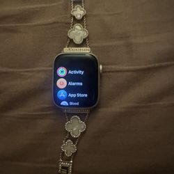 Apple Watch Series 7 45mm
