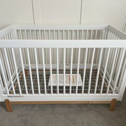 Crib For Infant And Toddler