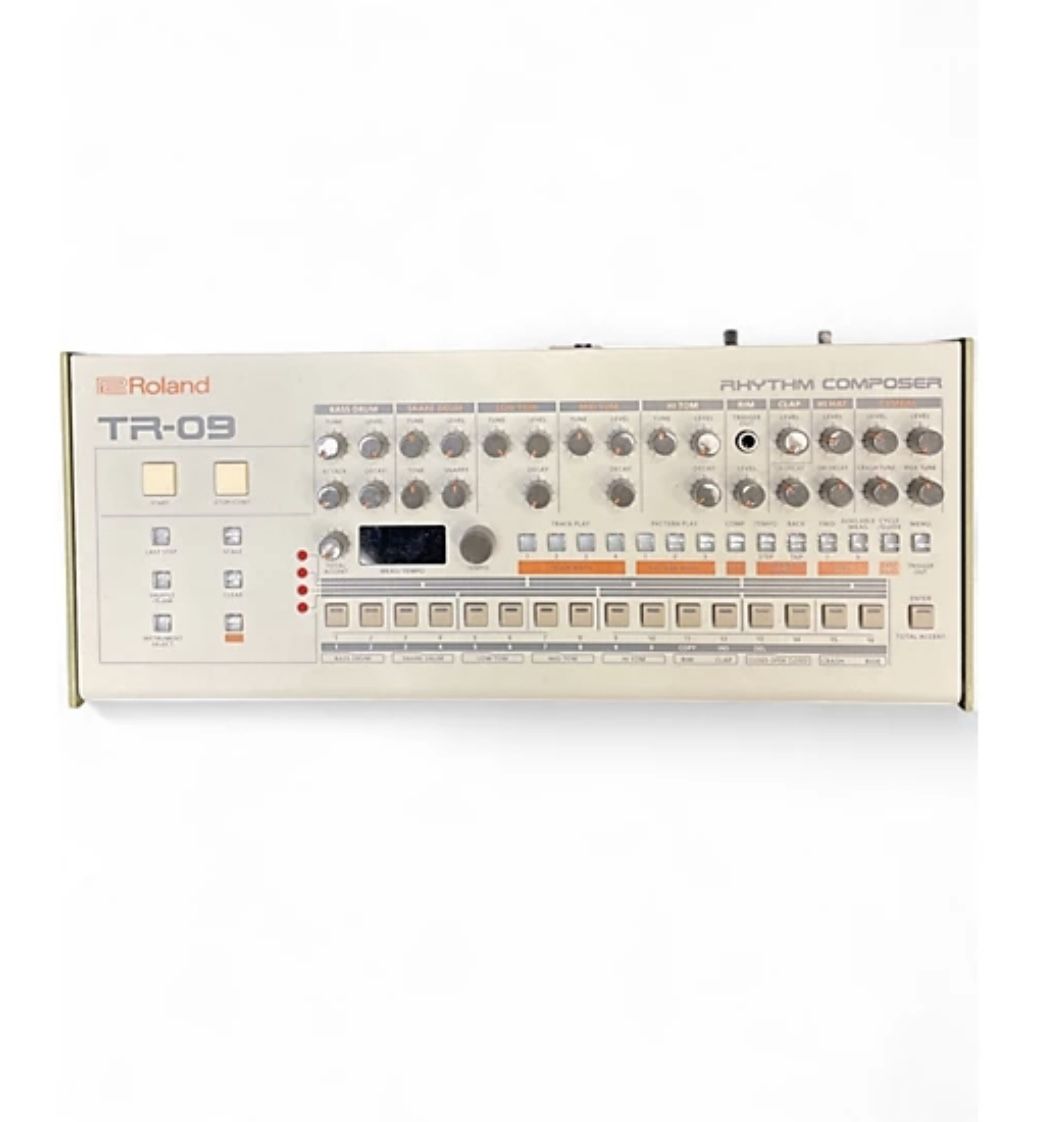 Roland TR09 Drum Machine