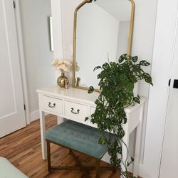 Vintage Style Console Table