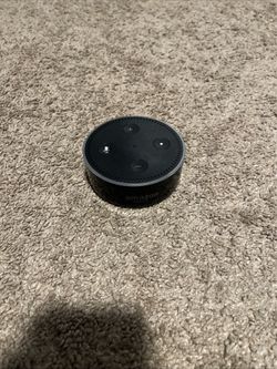 Amazon Echo Dot RS03QR 2nd Generation, without original cable.