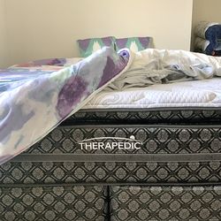 pillow top king mattress + 2 box springs + cotton comforter
