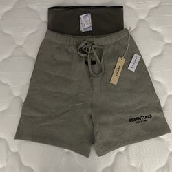 Essentials fear of god dark oatmeal shorts