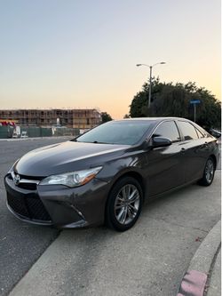 2016 Toyota Camry SE
