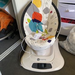 mamaroo swing