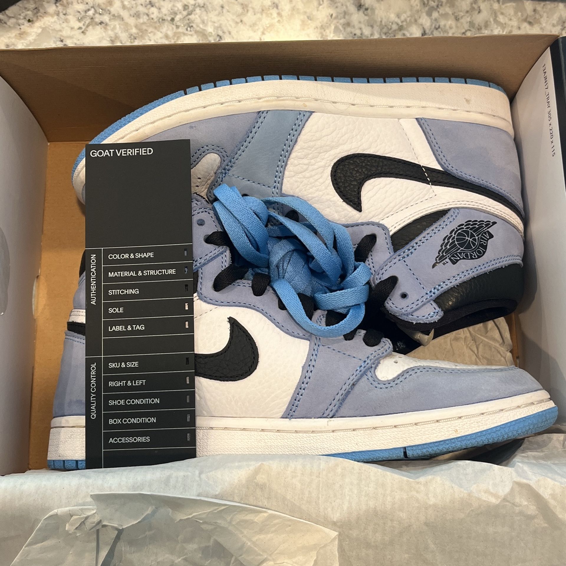 Retro Jordan 1 University Blue