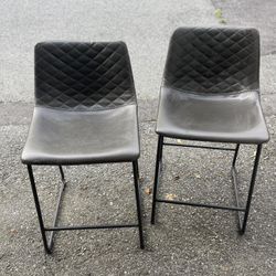 2 Leather Kitchen Bar Stools 