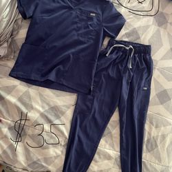 XS Scrubs