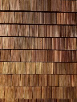 Shingles 18” Western Red Cedar #1 Natural Grooved