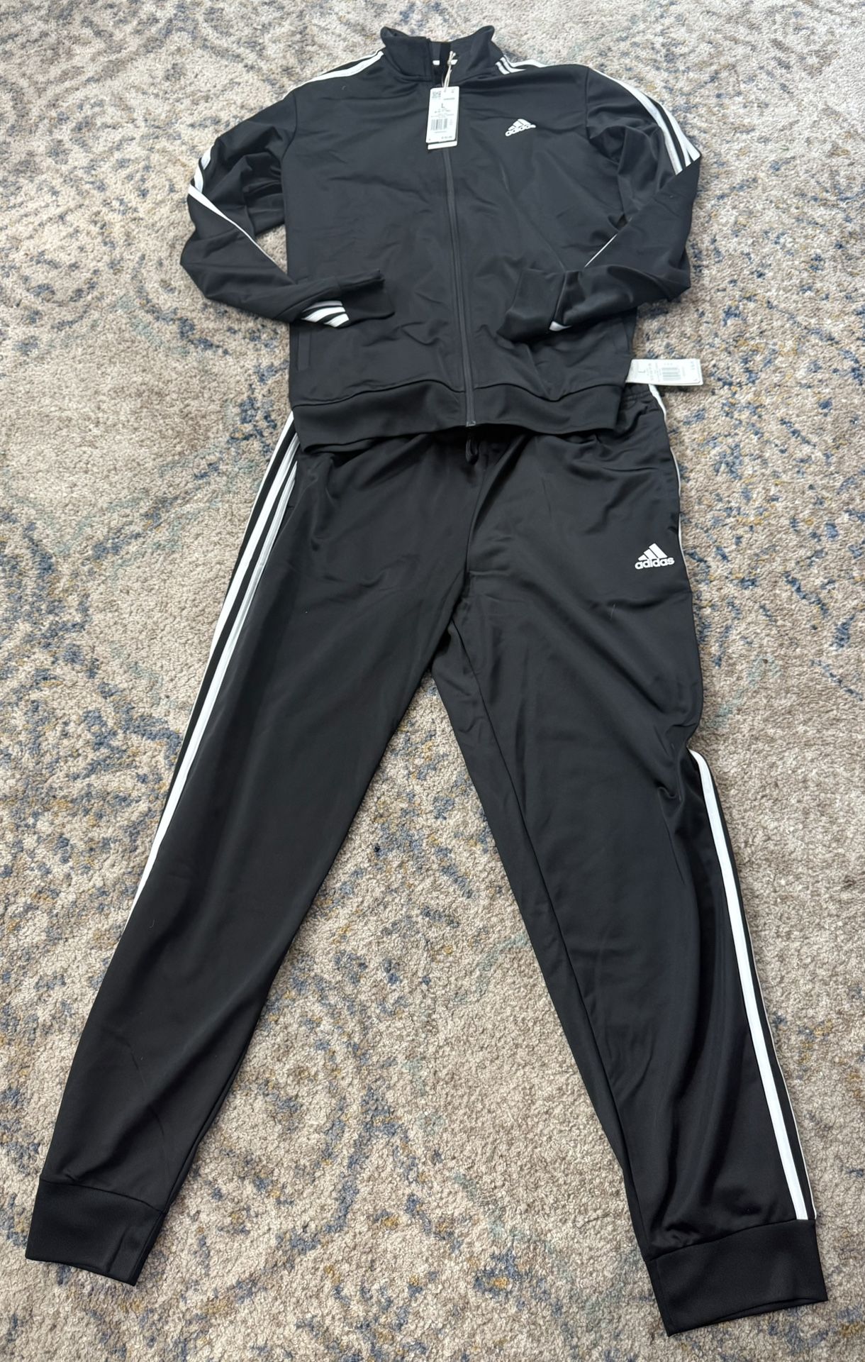 Adidas Track Suit Men’s Size Large