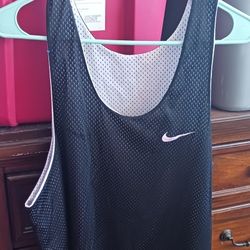 Black And White Reversible Jersey B,Ball(L)