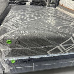 QUEEN SIZE INTELLIBED G2 MATTRESS & BOX SPRING BED SET