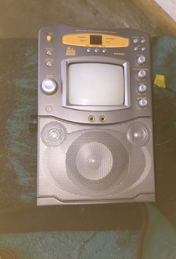 Karaoke for kids $10 no microphone
