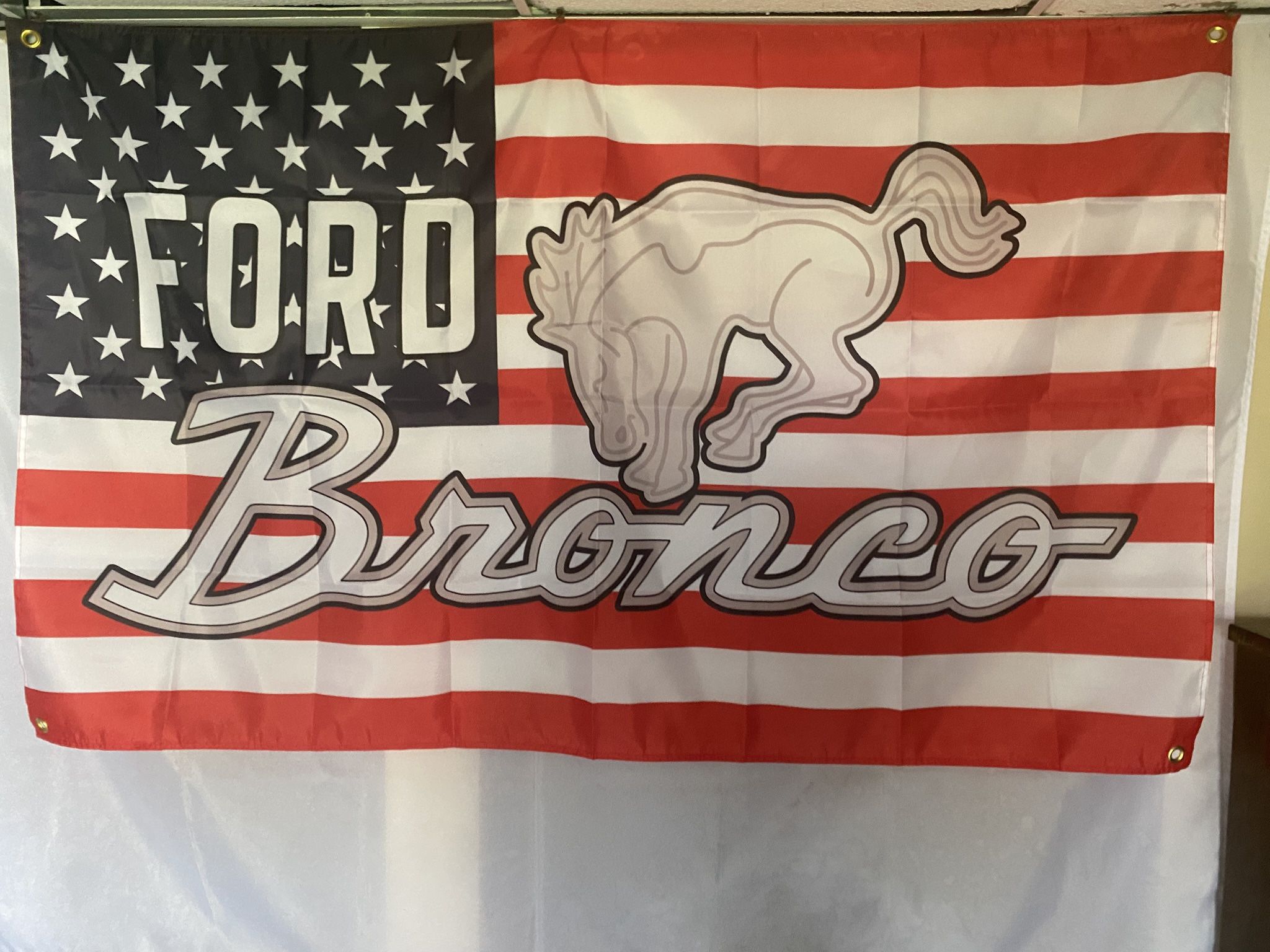 Ford Bronco Wall Flag (3’x5’)