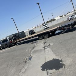 36’ Goose neck trailer