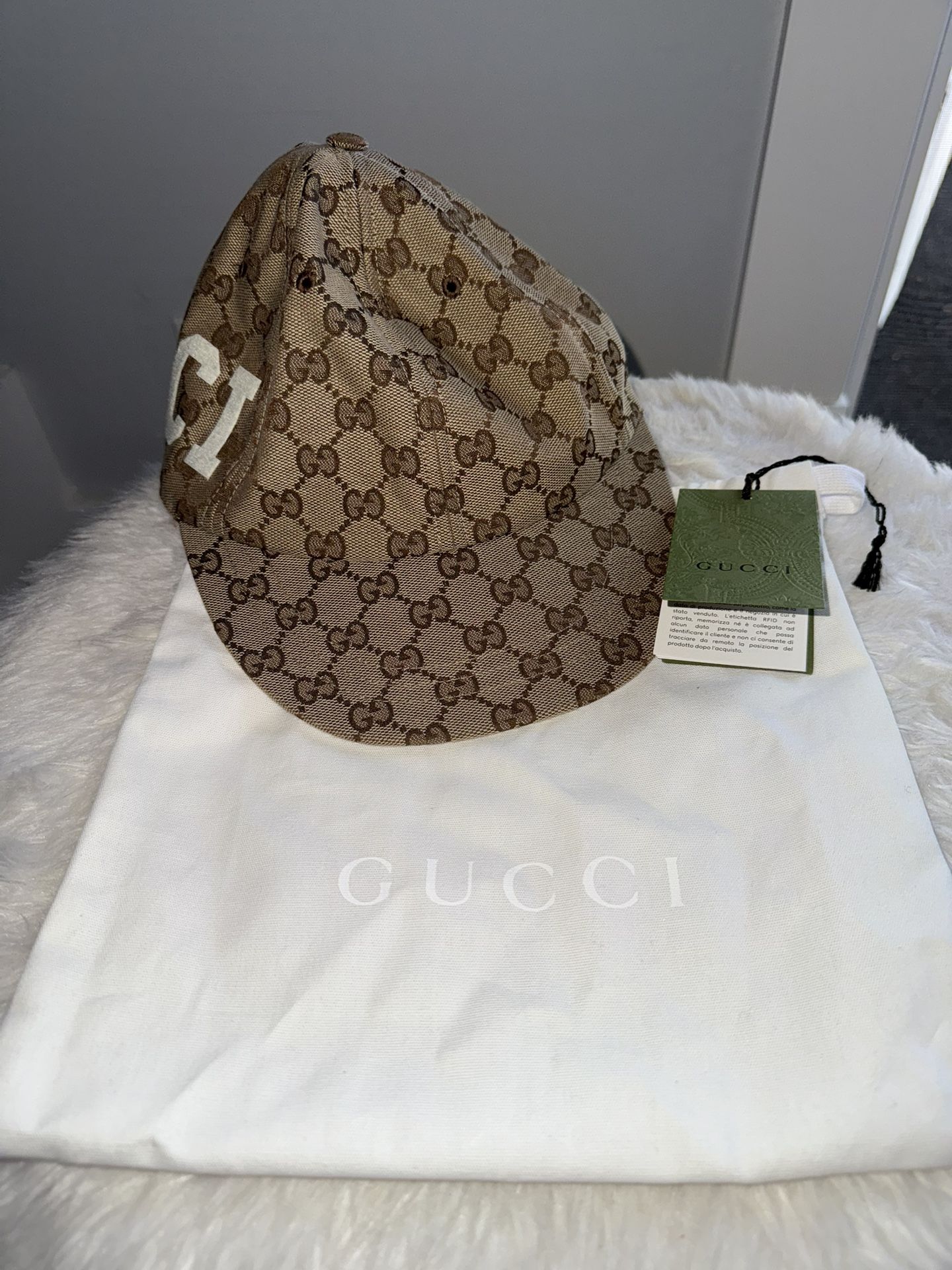 Gucci GG Canvas Baseball Cap