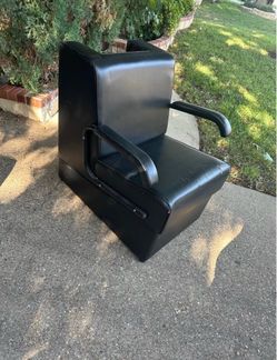 Salon dryer chair