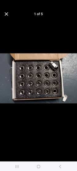 1/2"-20 CHROME LUG NUT SET $20