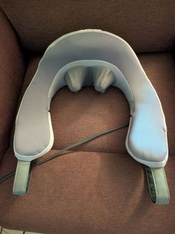 Homedics Neck and Shoulder Massager with Heat