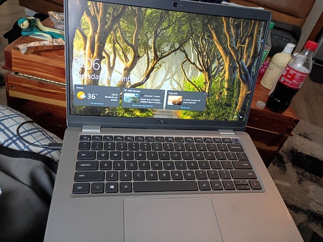MINT DELL LATITUDE 5320