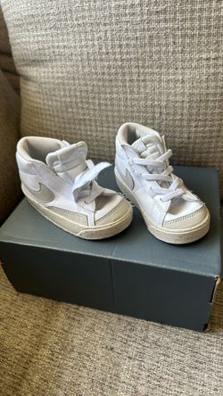 Nike toddler shoes
