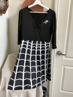 Woman’s Halloween Costume 